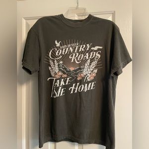 NWOT John Denver Country Roads take me home Graphic tee